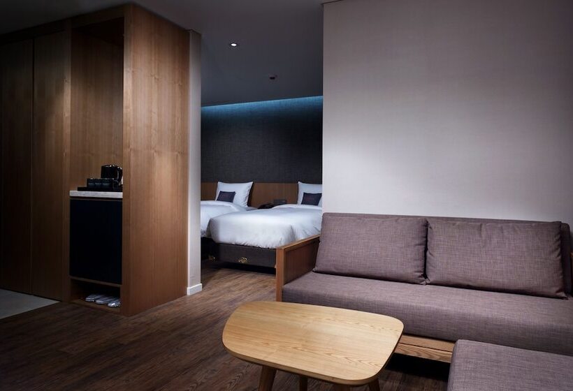 سوییت, Amanti Hotel Seoul