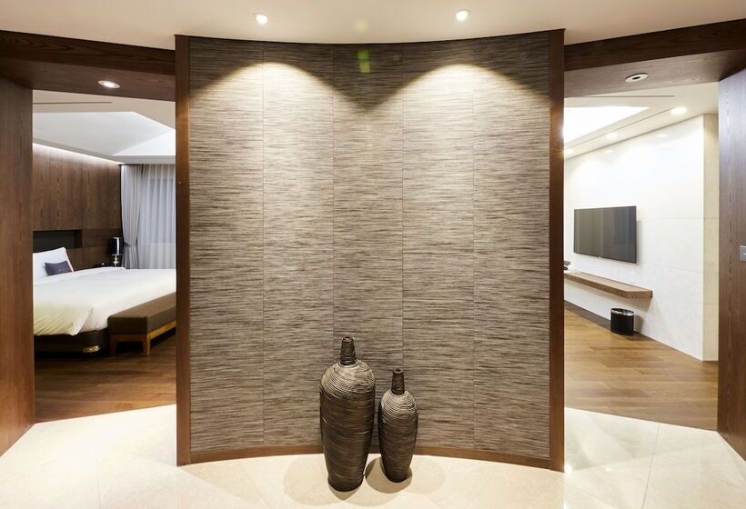 سوئیت رویال, Amanti Hotel Seoul