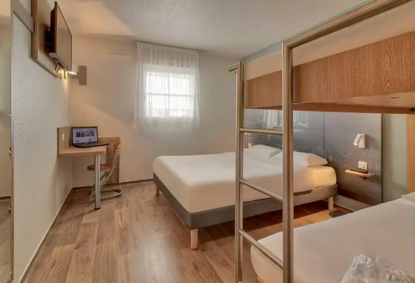 Perhehuone, B&b Hotel Pau Lescar