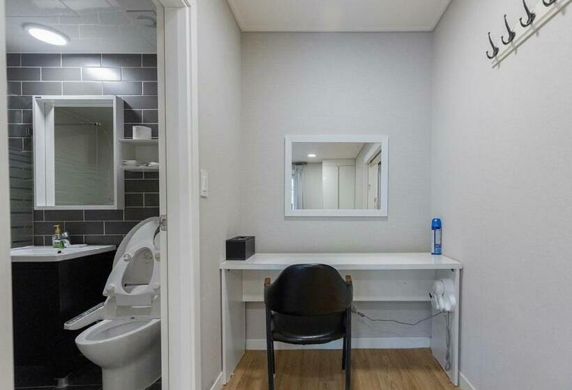 家庭间, Camp Jirisan Parkview