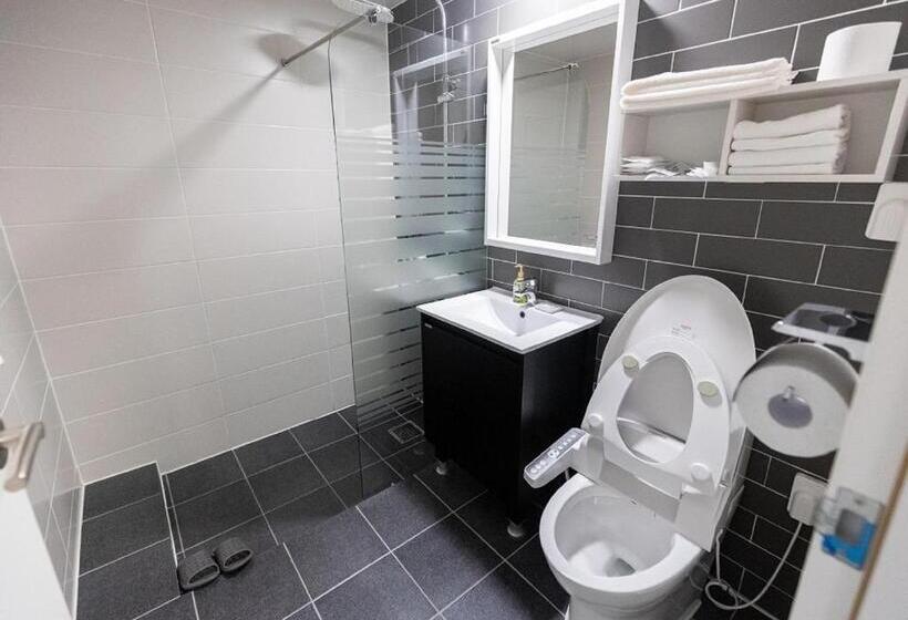 家庭间, Camp Jirisan Parkview