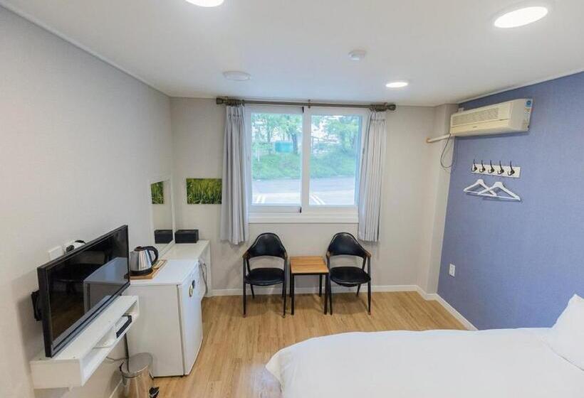 基本间, Camp Jirisan Parkview