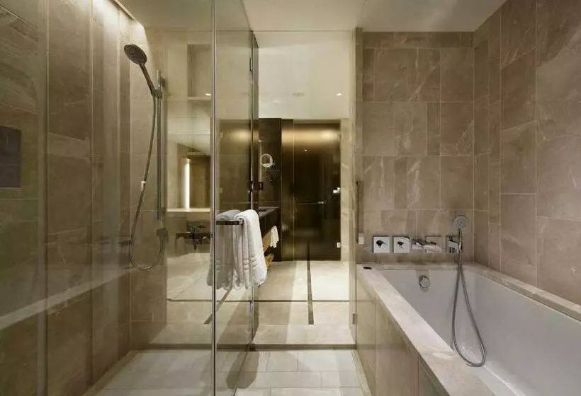 デラックスルーム, Four Seasons Hotel Kyoto