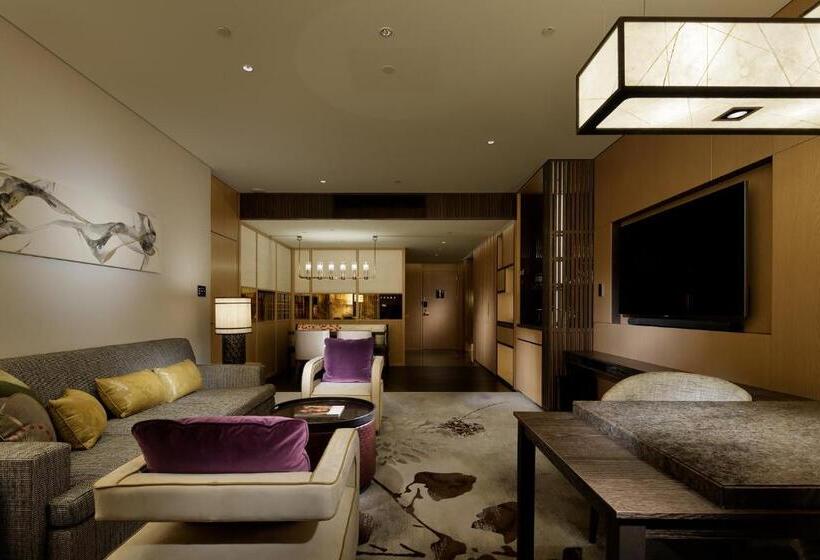 سوئیت با تخت بزرگ, Four Seasons Hotel Kyoto
