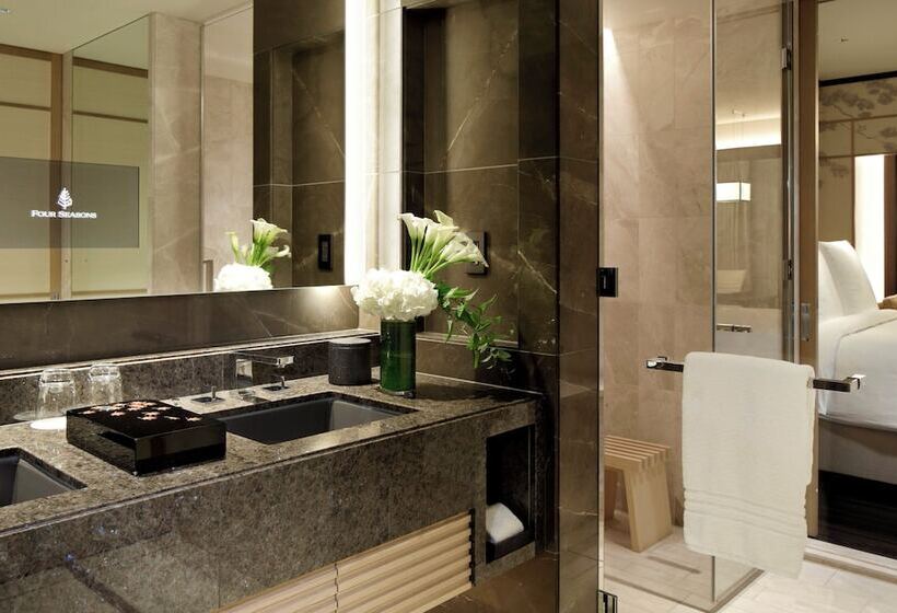 اتاق استاندارد با 2 تخت دوبل, Four Seasons Hotel Kyoto