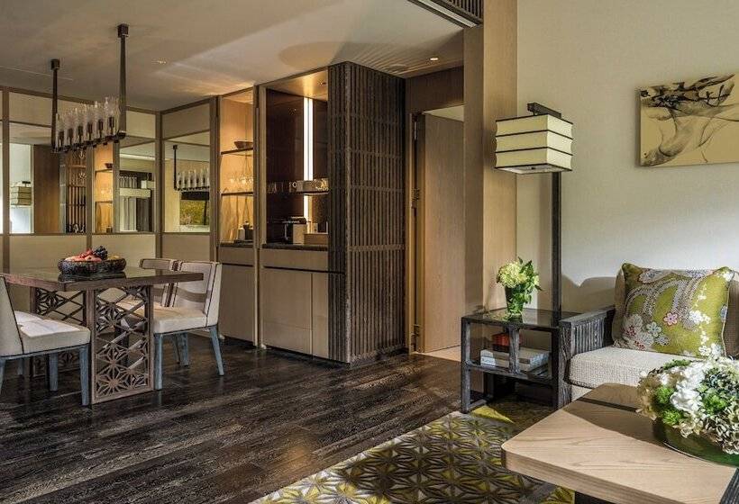 سوئیت با تخت بزرگ, Four Seasons Hotel Kyoto