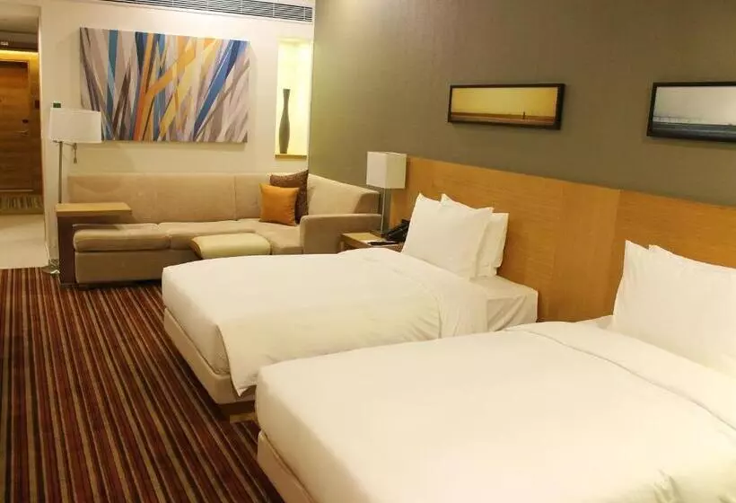 سوییت, Hyatt Place Shenzhen Airport