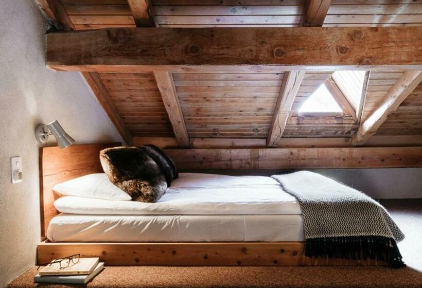 غرفة عائلية, Langley Hotel La Vieille Ferme