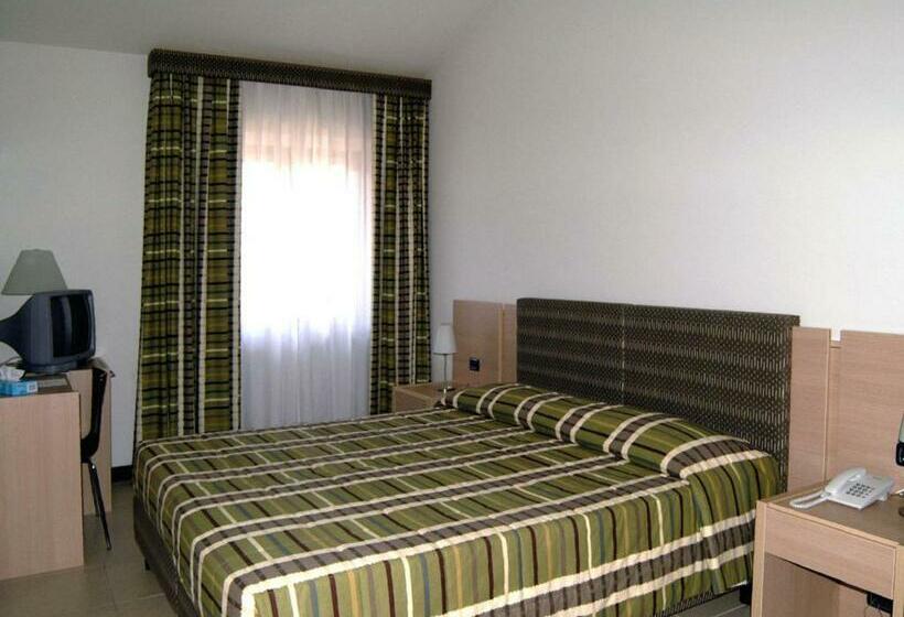 Номер Стандарт, Santo Stefano