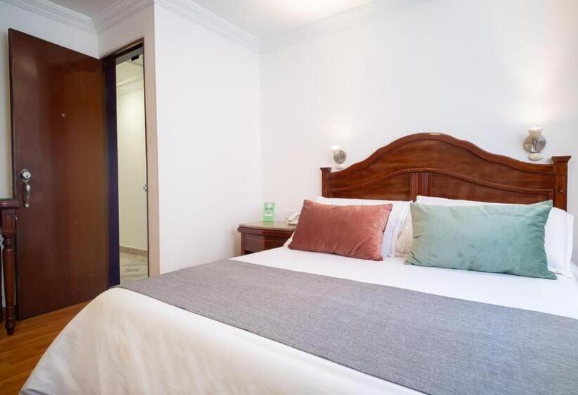 Семейный Номер, Virrey Central