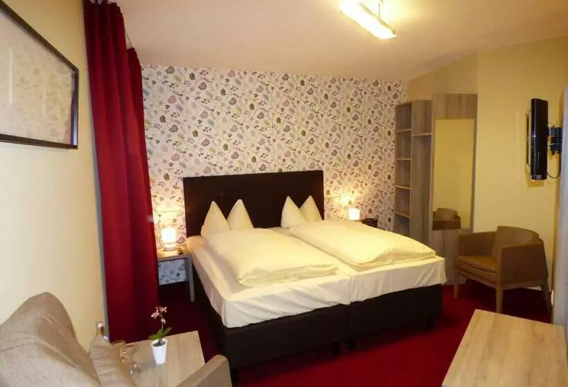 スタンダードルーム, Zum Kronprinzen Hotel Garni