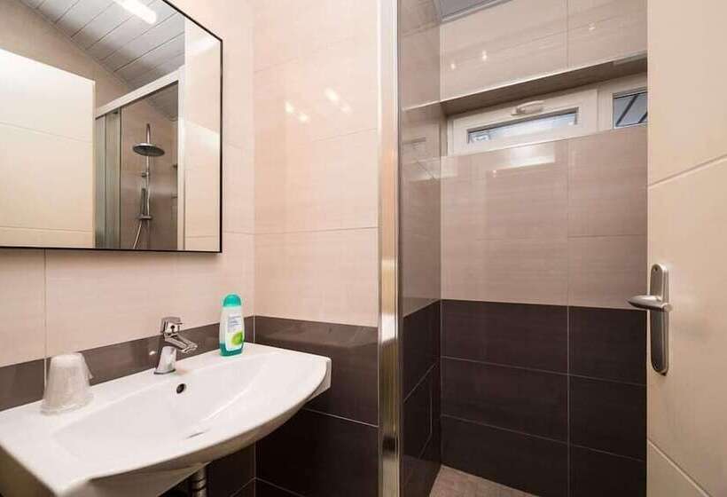 חדר סטנדרט, Motel D Ornex