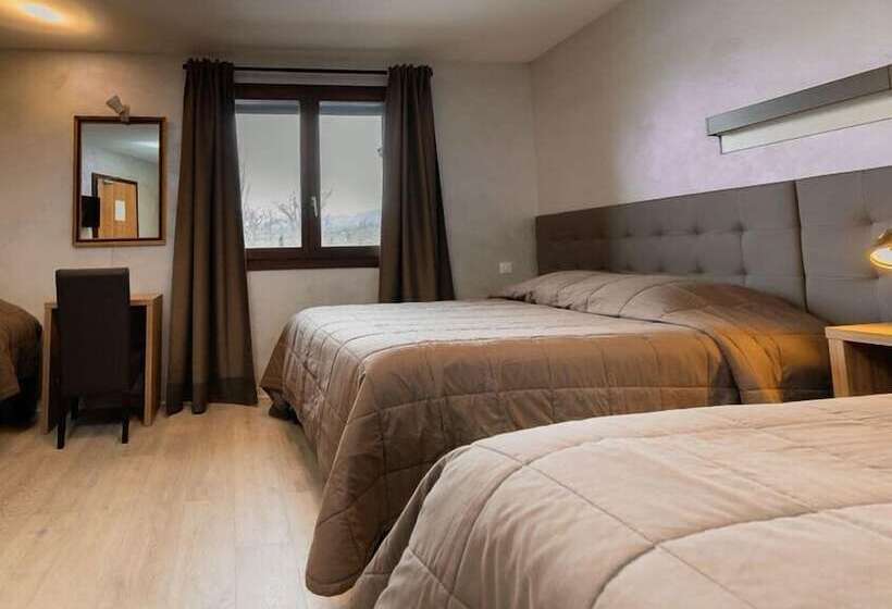 חדר משפחתי, Motel D Ornex