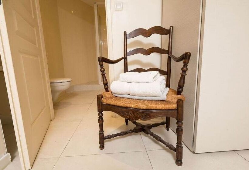 חדר סטנדרט, Motel D Ornex