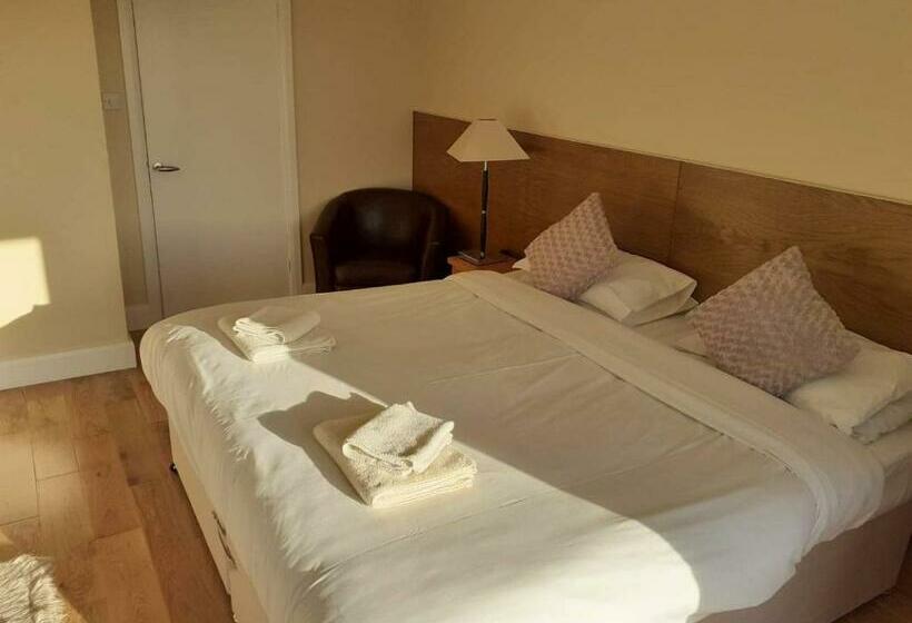 Номер Стандарт, The Bear Inn And Burwash Motel