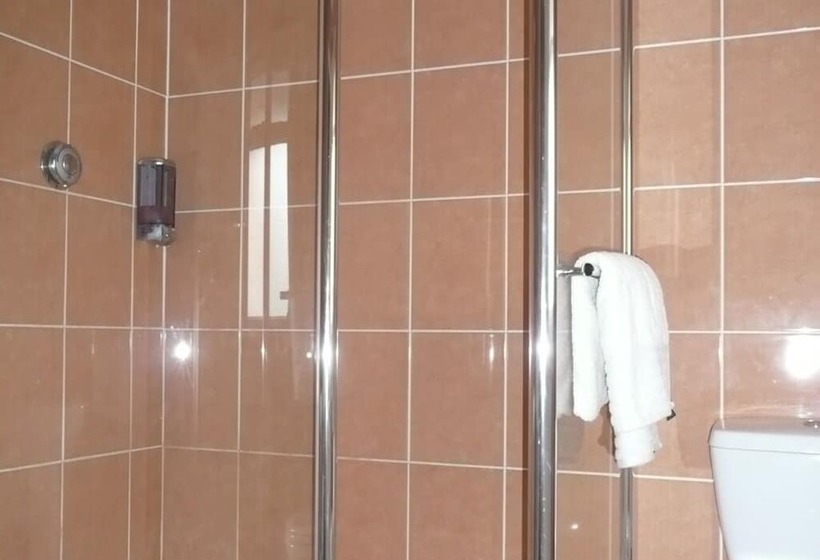 Номер Стандарт, The Bear Inn And Burwash Motel