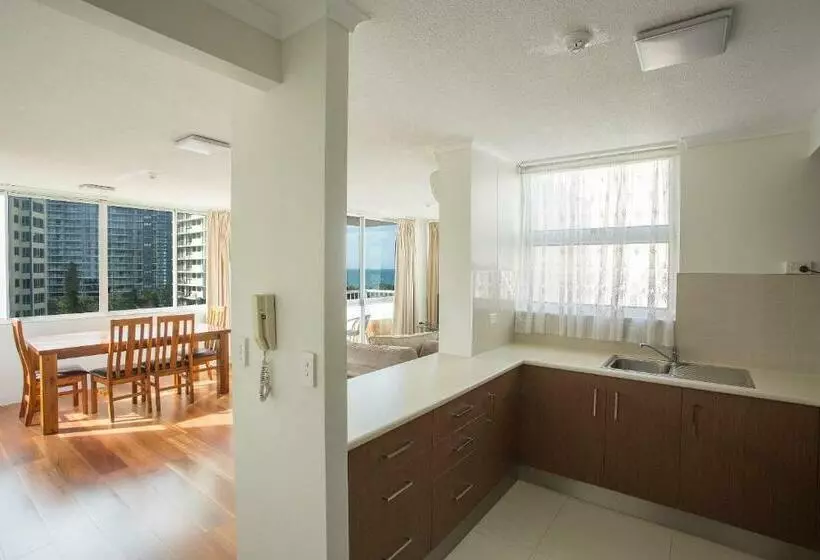 2 Bedroom Premium Apartment, View Pacific Apartments