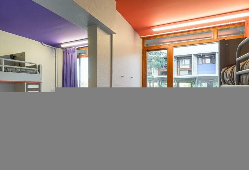 标准间带双层床, Centre International De Séjour André Wogenscky