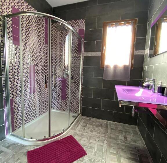 プールの見えるスタンダードトリプルルーム, La Bastide Des Selves