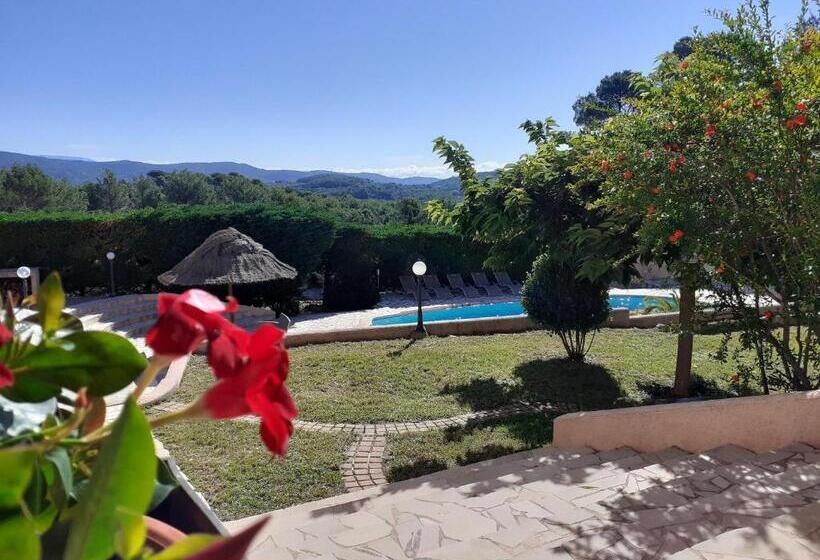 スタンダードルーム, La Bastide Des Selves