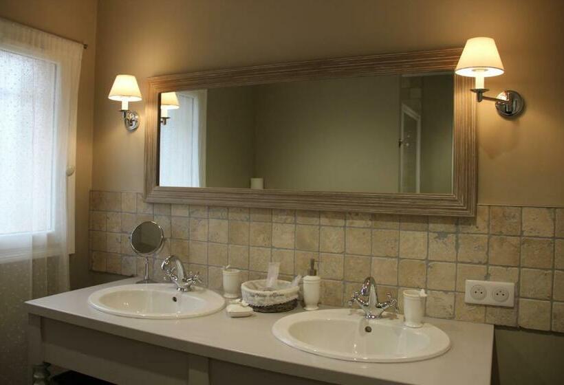 Номер Deluxe с Балконом, La Bastide Du Bouchou