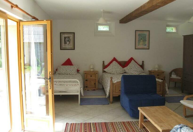 패밀리 룸, La Maire