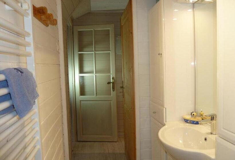 דירת חדר, Les Bruyères Du Mont