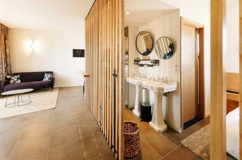 اتاق استاندارد, Citta Di Lume Suites & Lofts