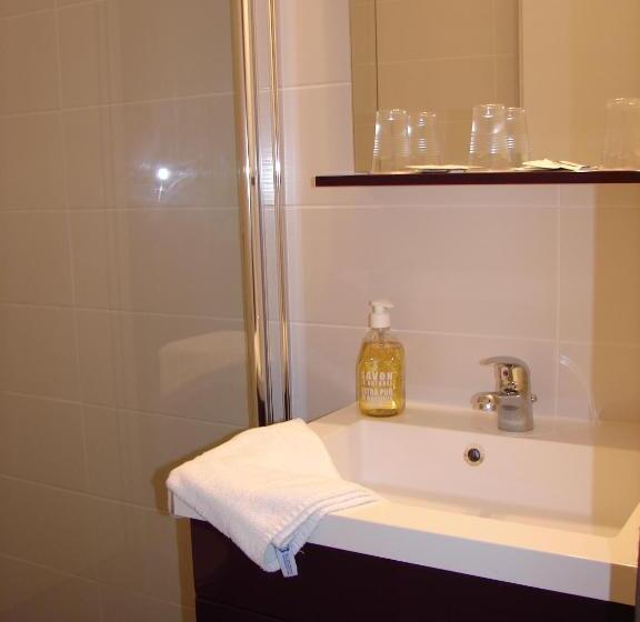 ファミリールーム, Hôtel Restaurant Le Relais De L'estuaire