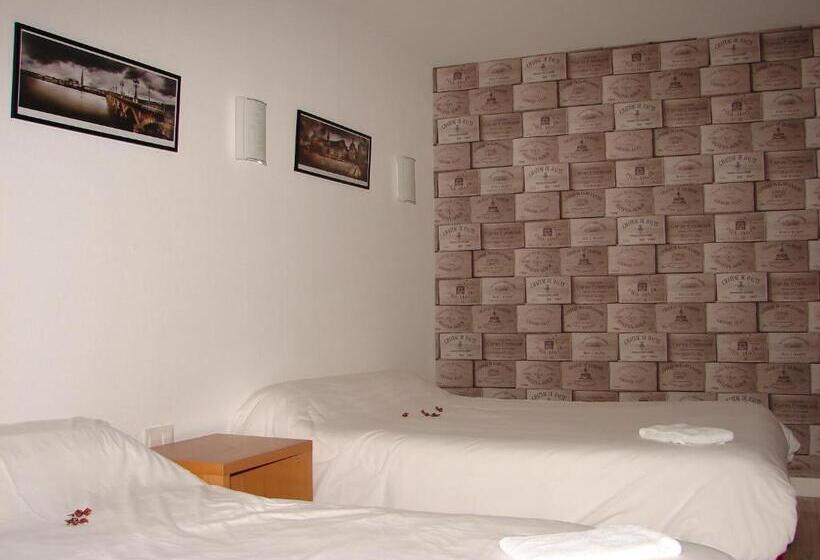 패밀리 룸, Hôtel Restaurant Le Relais De L'estuaire