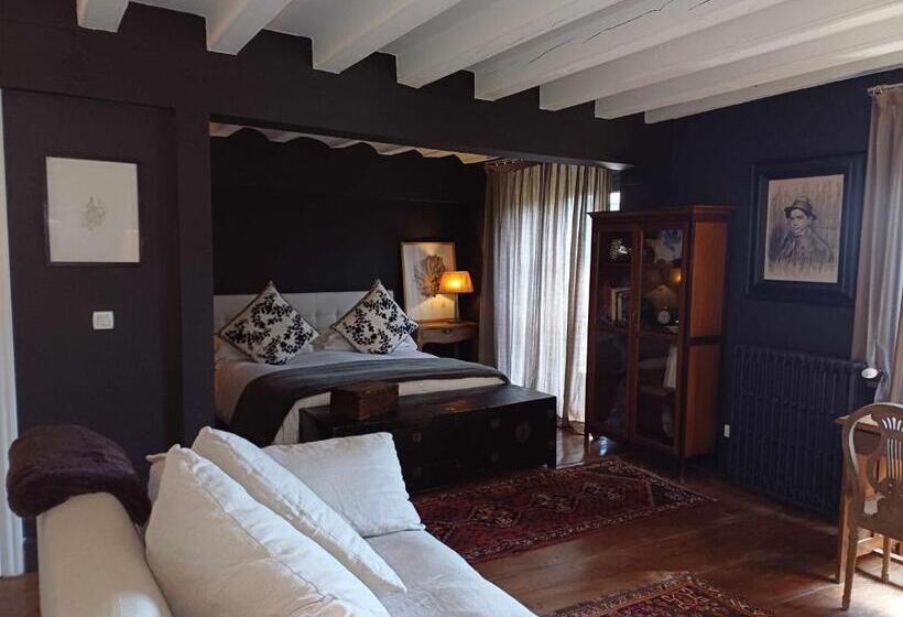 בית, חדר שינה 1, Le Château Brangoly