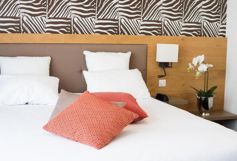 Люкс, Le Lodge Brit Hotel Strasbourg Zenith