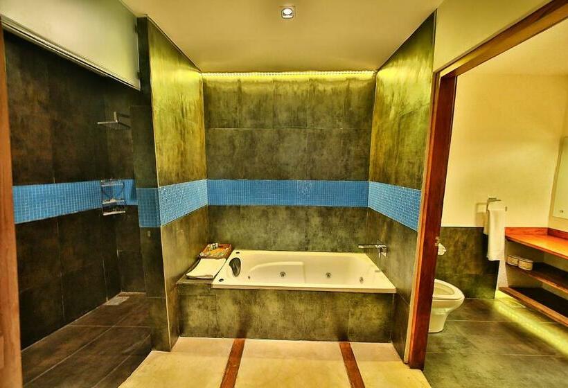 スイート, R Degrees