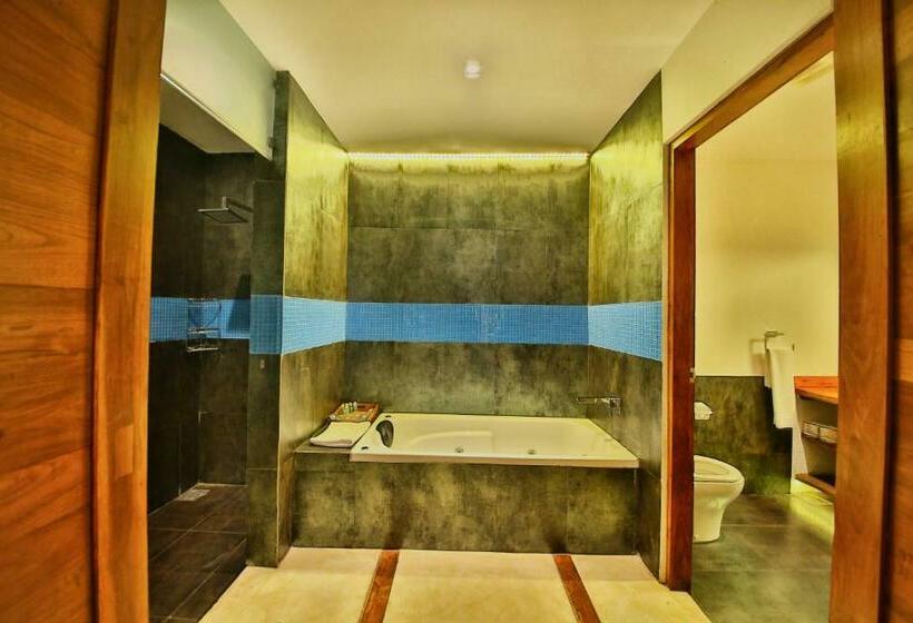 スイート, R Degrees