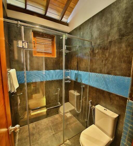 デラックスルーム, R Degrees