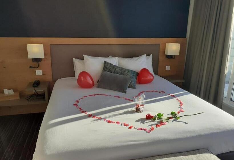 اتاق سوپریور, Le Lodge Brit Hotel Strasbourg Zenith