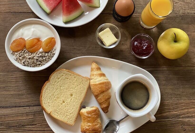 اتاق راحتی, Le Lodge Brit Hotel Strasbourg Zenith