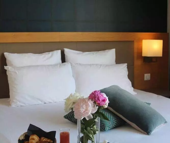 コンフォートルーム, Le Lodge Brit Hotel Strasbourg Zenith