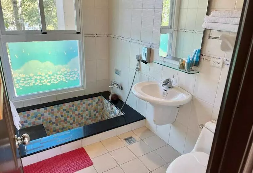 اتاق لوکس, Mei Jung B&b