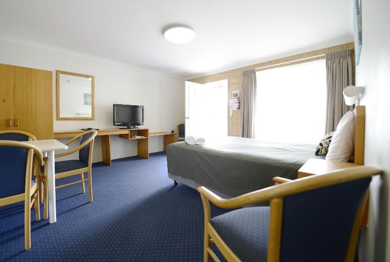 اتاق خانوادگی, The Jetty Resort