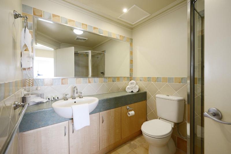 اتاق استاندارد با چشمانداز استخر, The Jetty Resort