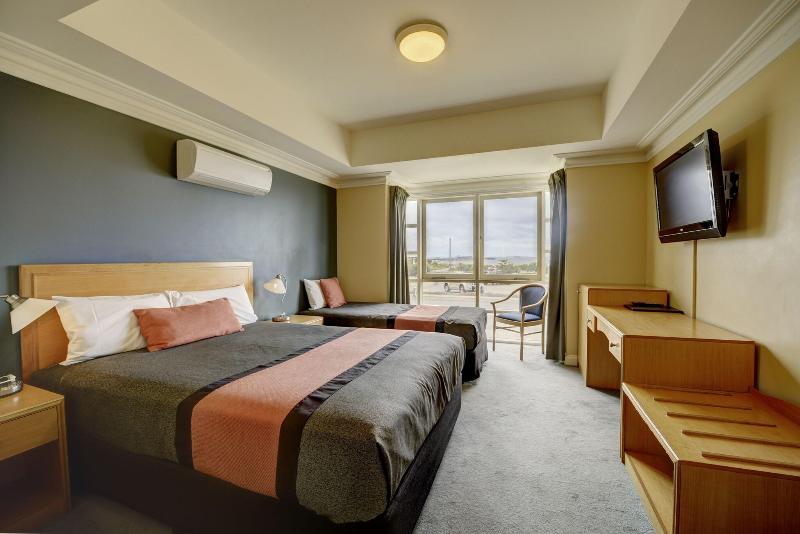 اتاق استاندارد با چشمانداز استخر, The Jetty Resort