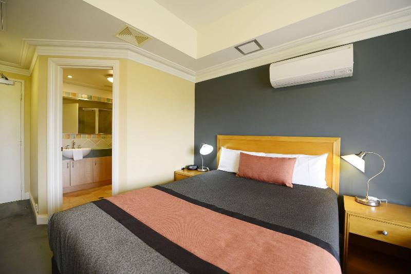 اتاق استاندارد با چشمانداز استخر, The Jetty Resort