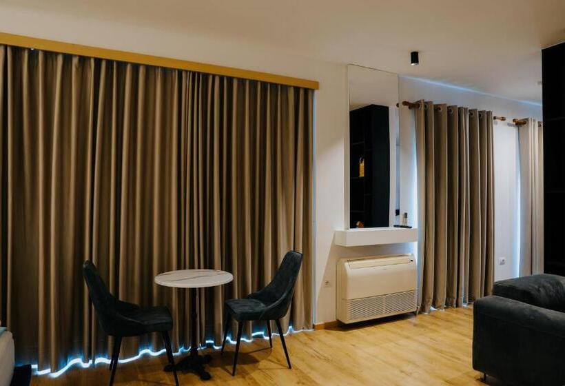 جناح, Sharm Hotel Luxury