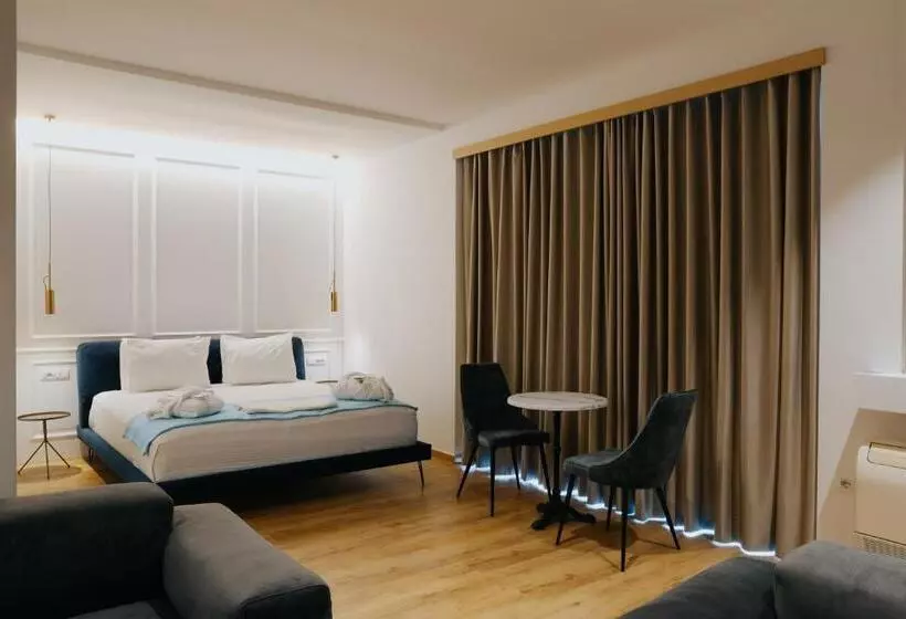 سوییت, Sharm Hotel Luxury