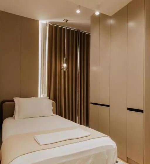 اتاق استاندارد با چشم‌انداز شهر, Sharm Hotel Luxury