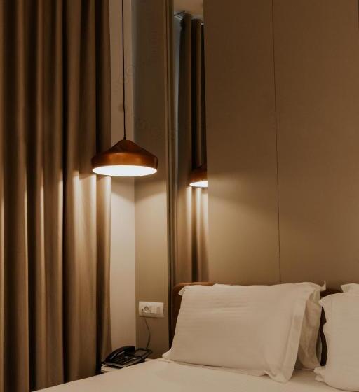 חדר סטנדרט נוף לעיר, Sharm Hotel Luxury