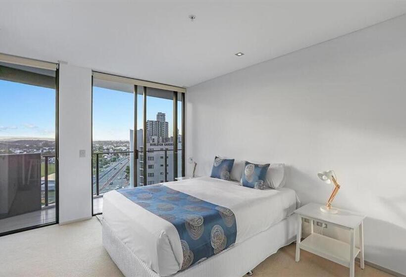 شقة 3 غرف مطلة على البحر, Ambience On Burleigh Beach