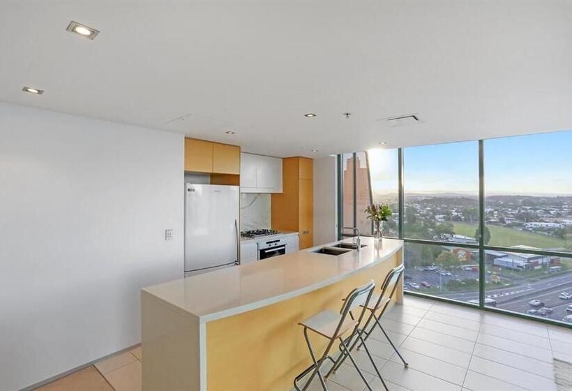 شقة 3 غرف مطلة على البحر, Ambience On Burleigh Beach