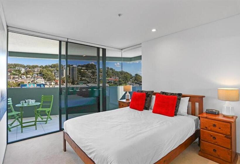 شقة 3 غرف نوم إطلالة جانبية على البحر, Ambience On Burleigh Beach